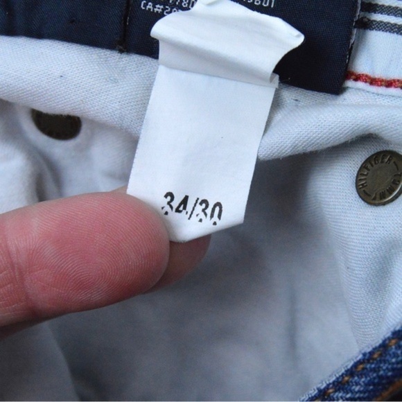 Tommy Men’s Mercer Straight Fit Jeans, Medium Wash - Size 34/30 - Picture 7 of 14